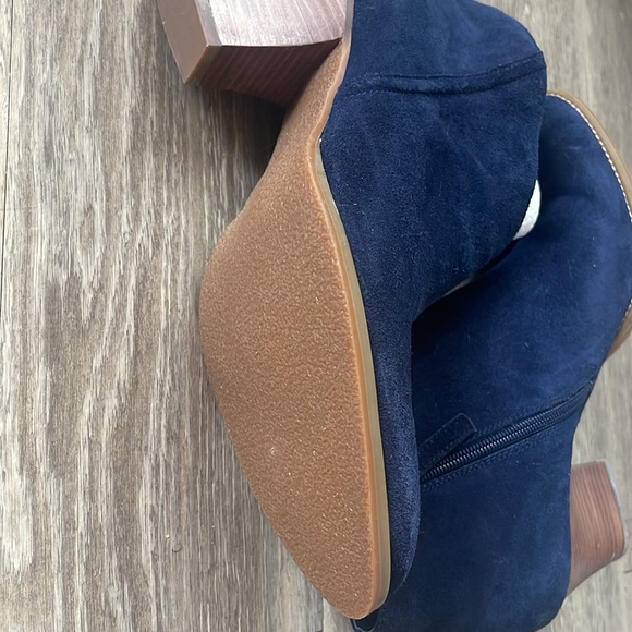 SUSINA Kayden-Lea Navy Suede like Ankle Booties size 11 - Picture 2 of 7